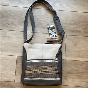 New the Sak Stylish Gray and Cream Bag
